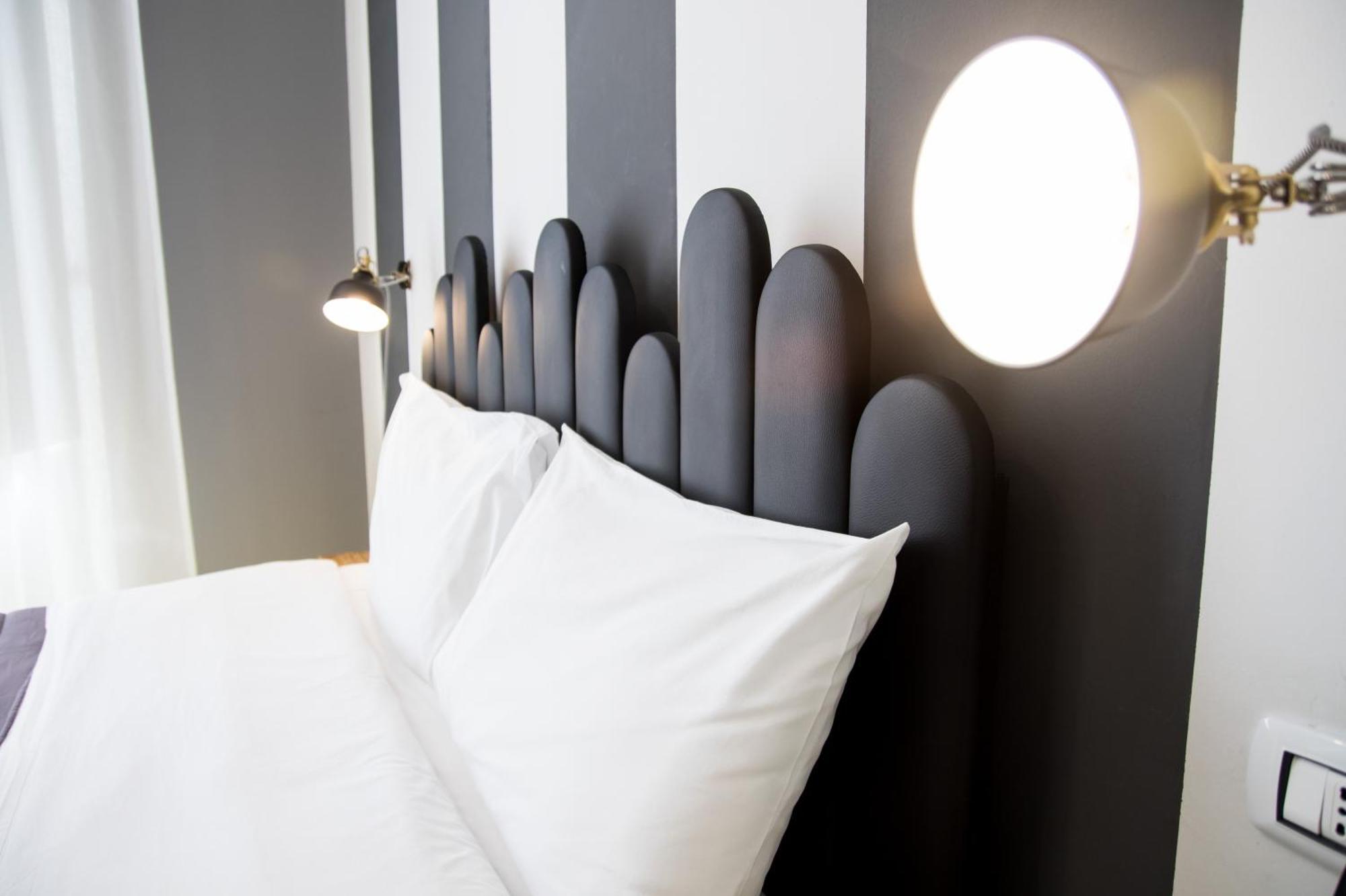 Balate Maqueda B&B Palermo Bilik gambar