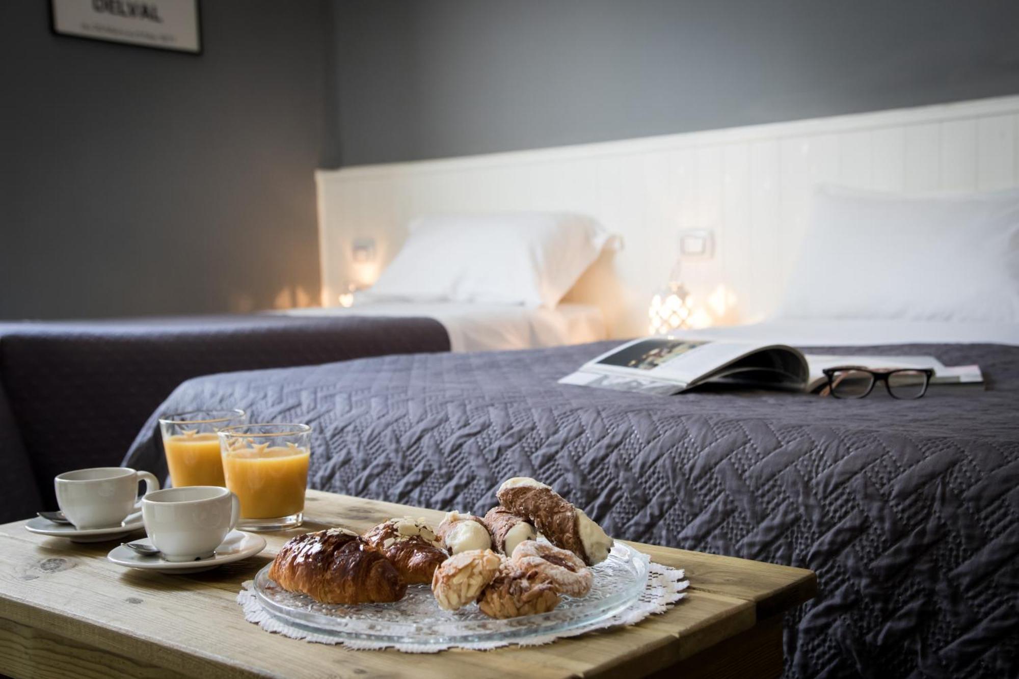 Balate Maqueda B&B Palermo Bilik gambar